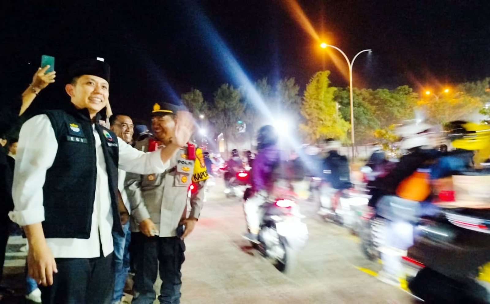 Saat Orang Terlelap, Bupati Egi Berdiri di Jalan: Jaga Pemudik Agar Selamat Sampai Tujuan