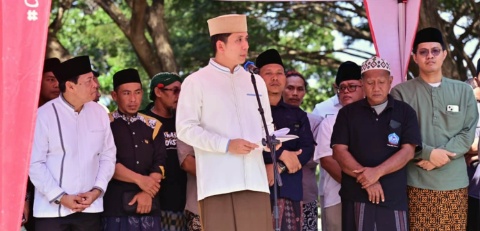 Egi Lepas Ribuan Santri ke Lirboyo, Pesan Singkatnya Sarat Makna