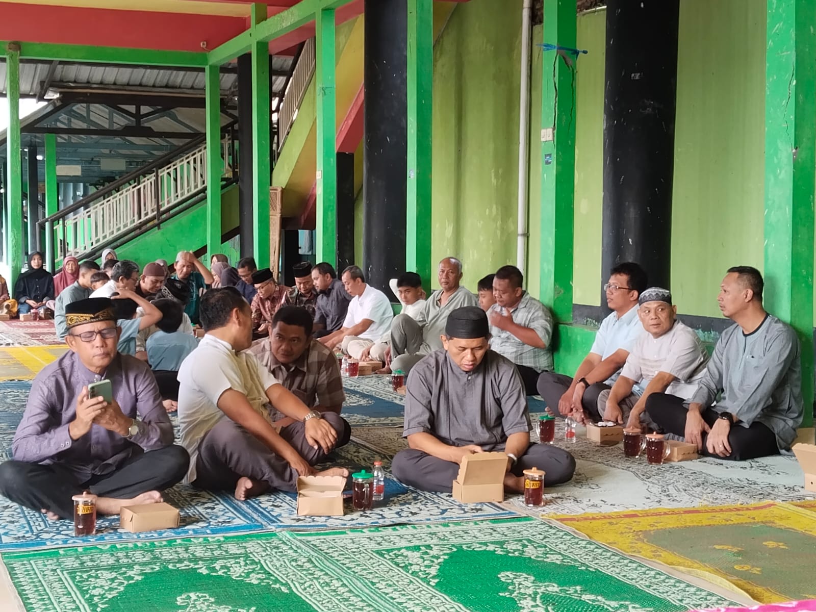 Pengajian Rutin 2 Bulanan SMK Negeri 2 Klaten: Meneguhkan Karakter Guru dan Menghargai Waktu