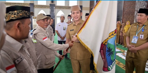 Bupati Egi Lepas 413 Jemaah Haji Lamsel, Pesan Jaga Kesehatan dan Nama Baik Daerah