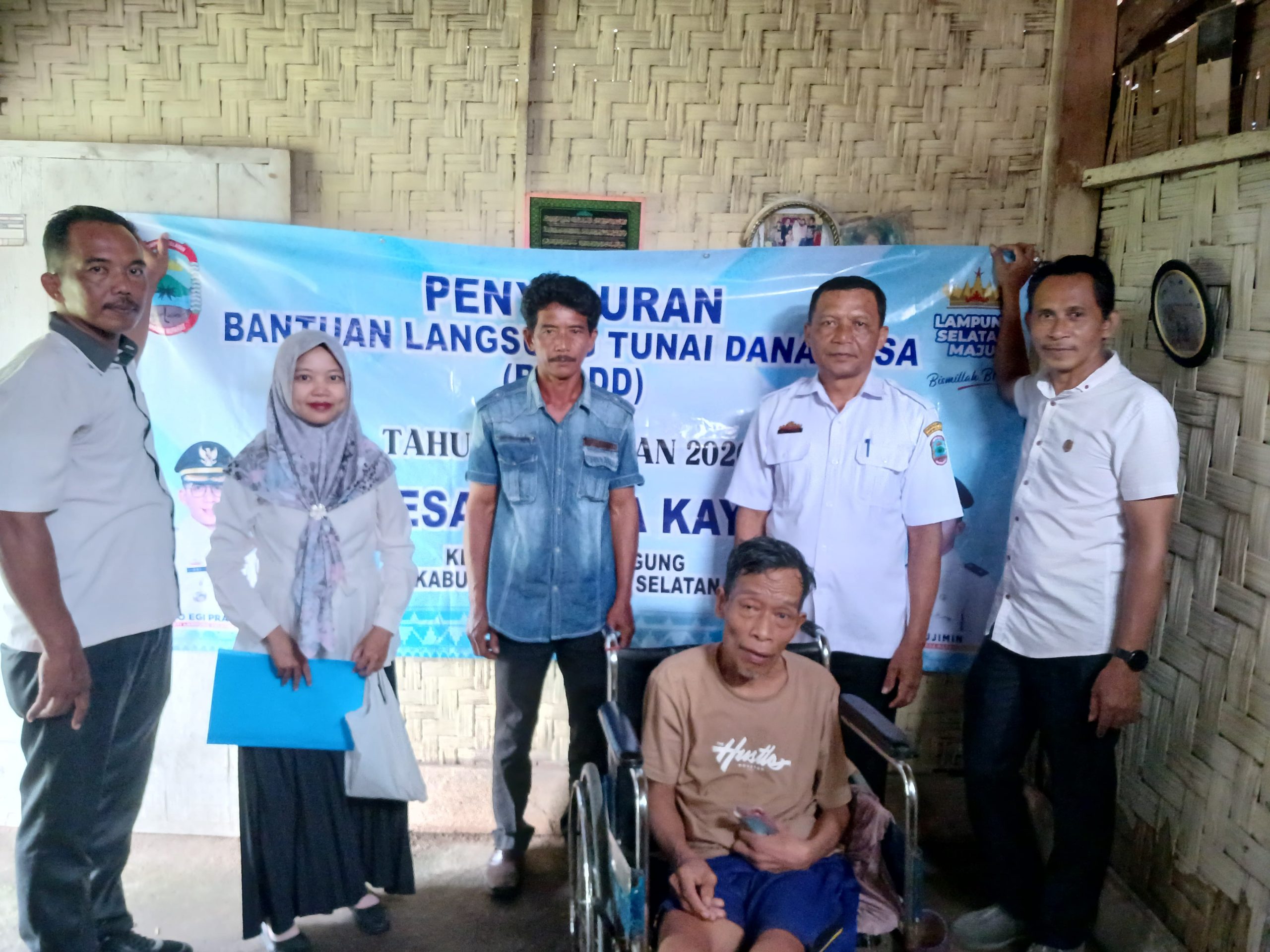 Pemerintah Desa Marga Kaya Salurkan BLT-DD Tahun 2026 Secara Dor To Dor