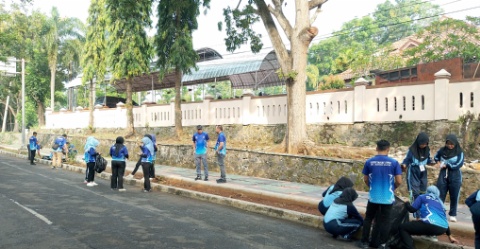 Sekwan DPRD Lamsel, Achmad Herry Gaungkan Semangat Gertak Helau Lewat Gotong Royong Bersama