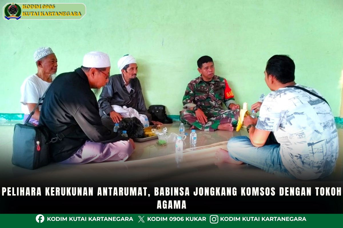 Pelihara Kerukunan Antarumat, Babinsa Jongkang Komsos dengan Tokoh Agama