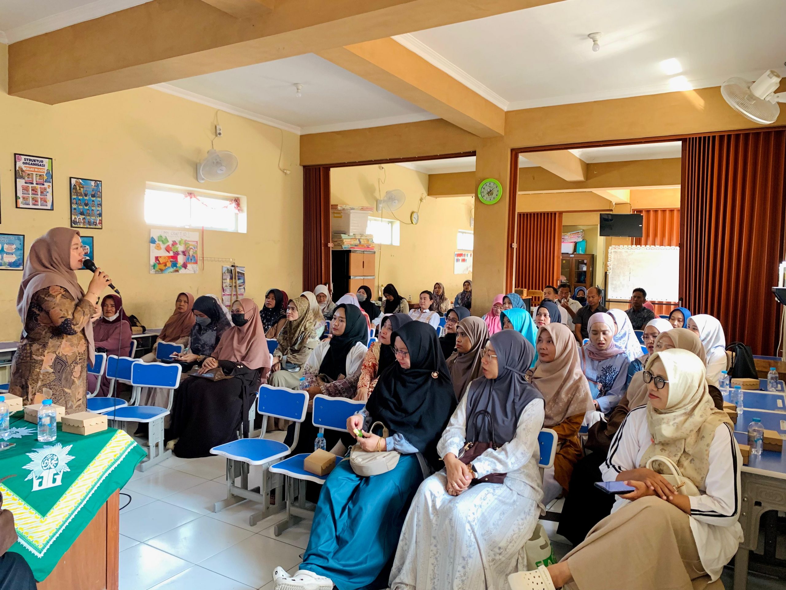SD Muhammadiyah PK Banyudono Gelar Seminar Parenting Kelas 5 Bertema Pendampingan Anak di Masa Pubertas