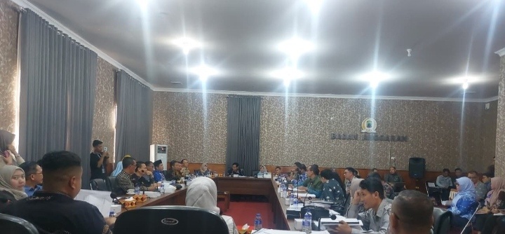 Pasca Paripurna, DPRD Lamsel Dalami Pertanggungjawaban APBD 2025