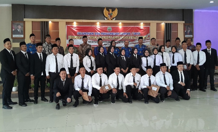 Pelantikan Perangkat Desa, Jadilah Pelayan Masyarakat yang Rendah Hati