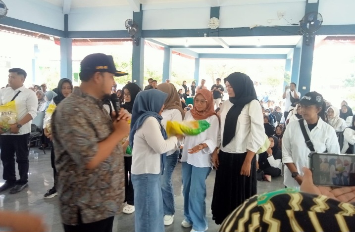 Program Pasar Murah Kemenko Pangan di Blora Diduga Diwarnai Kampanye Politik