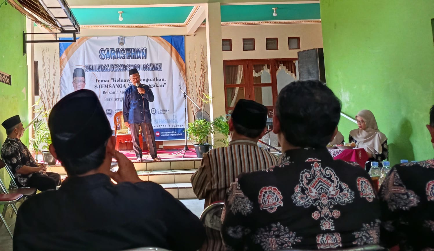 Sarasehan Keluarga Besar SMKN 1 Ngawen: Keluarga Menguatkan, STEMSANGA Membanggakan