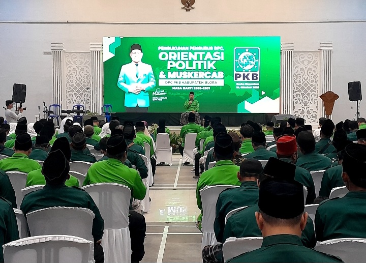Ketua DPW PKB Jawa Tengah Hadiri Pengukuhan DPC Kabupaten Blora, Tekankan Politik Pengabdian untuk Rakyat