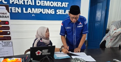 HUT Demokrat Tak Sekadar Seremoni, DPC Lamsel Buktikan Kepedulian Lewat Donor Darah