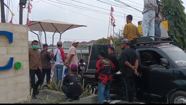 Konflik TKBM Bandar Lampung Memanas,Tujuh  Pekerja Disebut  Tak Boleh Bekerja Usai Demo