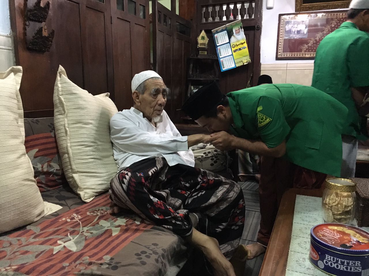Mbah Moen Wafat